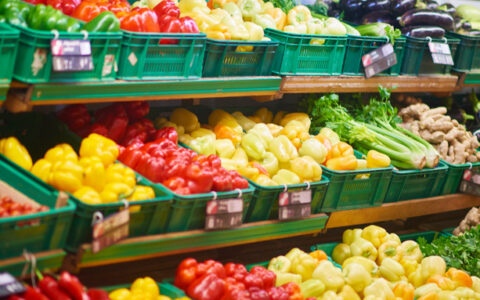 用甲醛泡过的蔬菜有什么特点？如何避免买到甲醛蔬菜？